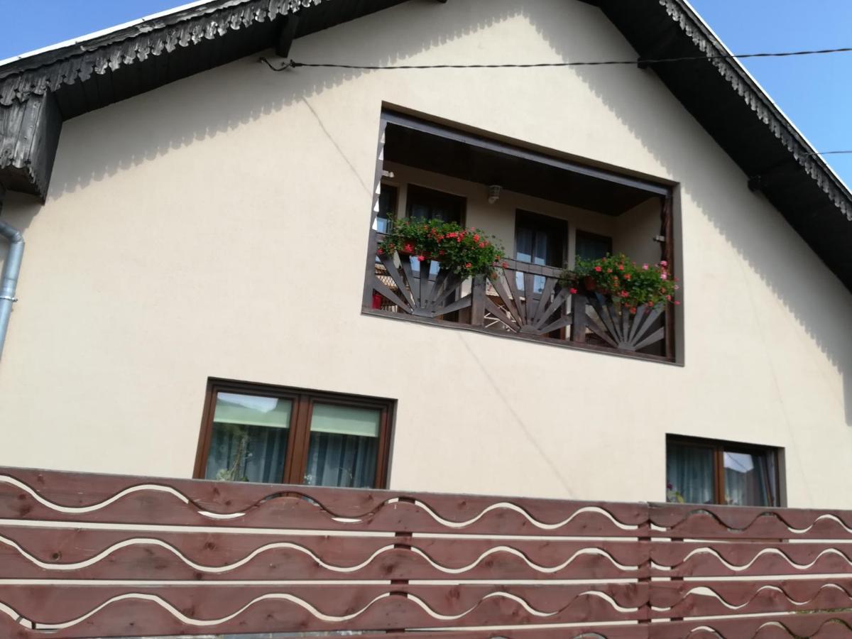 Narcisz B&B Корунд Екстер'єр фото